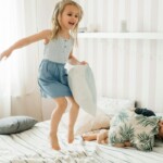 Professional ABA therapist working with child in Utah - ABA therapy